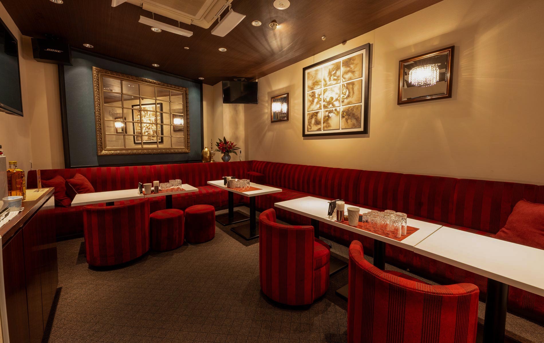 中洲キャバクラ club RISE VIPルーム